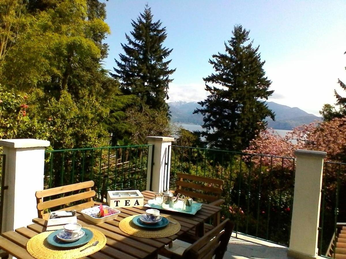 Ferienwohnung La Camelia D'Oro Oggebio Exterior foto